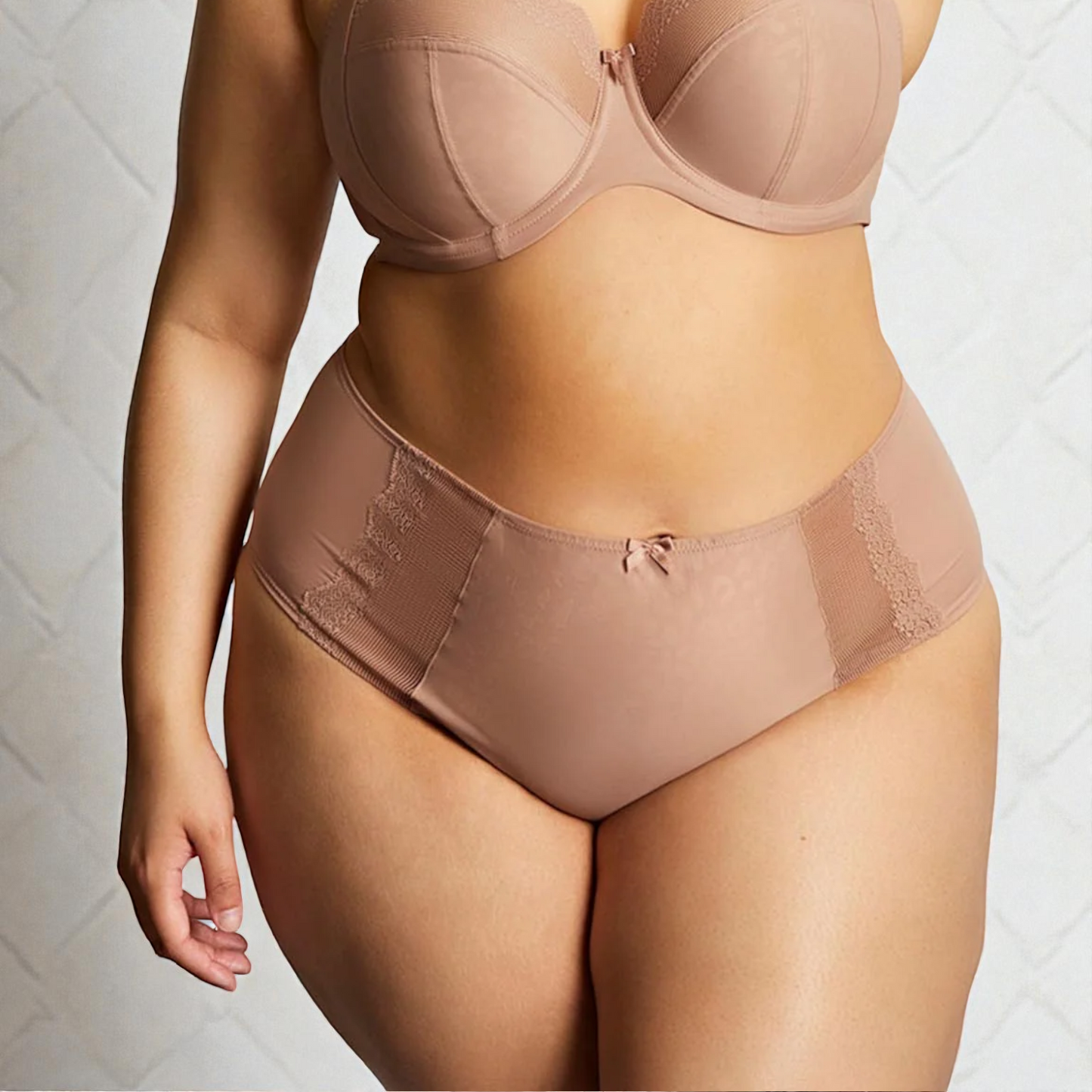 Sculptresse Esme Deep Brief